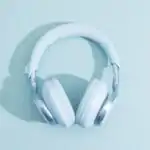 Best Travel Headphones: Top Noise Cancelling and Comfort Picks